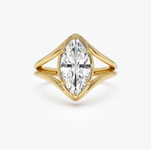 Anillo Clásico de Diamante de Laboratorio con Corte Ovalado Chapado en Oro de 14K para Mujer - Regalo de Boda - Product Image 1