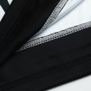 Tenue de Basketball Professionnelle Design Dynamique pour Équipe – Kit Sportif Léger et Flexible pour une Mobilité Optimale - Product Image 5