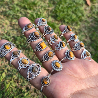 Bagues en pierre œil de tigre Solar Glow, en laiton plaqué argent, serties clos, faites à la main, ajustables, unisexe, style bohème chic, haute qualité, vente en gros