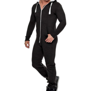 Ensemble de survêtements pour hommes avec veste de sport, style cargo, survêtements oversize tendance et élégants - Product Image 4