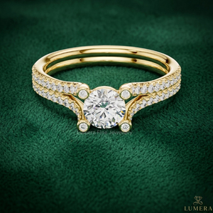 Anillo de Compromiso de Moissanita con Corte Redondo en Oro de 9K, 10K, 14K y 18K Personalizado, Certificado por IGI, Anillo de Boda con Pavé para Mujer - Product Image 1
