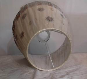 Abat-jour coniques brodés les plus populaires en tissu de lin avec douilles E27 pour lampe de bureau ou lampadaire, idéal pour hôtel et maison. - Product Image 5