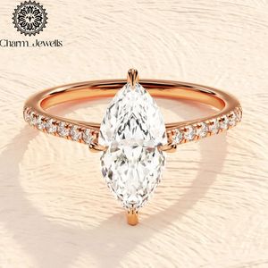 Bague de fiançailles classique pour femme en moissanite taille coussin, plaqué or 18 carats sur argent, sertie à griffes - Product Image 3