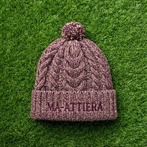 Gorro de Punto Personalizado Color Rosa Beige con Pompón y Puño, Gorro de Invierno Cálido con Logotipo - Product Image 6