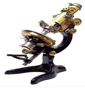 Élégant télescope de sol à double tube argenté sur un trépied en bois foncé pour la décoration, disponible à prix de gros. - Product Image 4