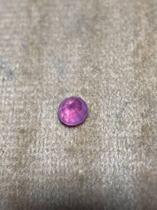พลอยแทนซาไนต์สีชมพูธรรมชาติ ทรงกลมเจียระไนแบบบริลเลียนท์ - Product Image 5