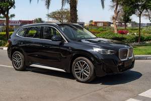 BMW iX1 2025 BMW IX1 E DRIVE25L M SPORT PACK COCHE ELÉCTRICO DE CUATRO RUEDAS - Product Image 1