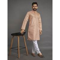 TRAVAIL DE SÉQUENCE DE BRODERIE EN SOIE VANILLE À LA MODE KURTA AVEC PYJAMA PÊCHE