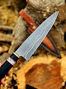 Cuchillo de Carne Forjado de Alta Calidad con Hoja de Acero de Damasco y Cobre, Cuchillo Vikingo para Rebanar con Mango de Resina para Cocina al Aire Libre - Product Image 5