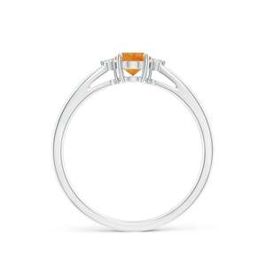 Rhaya Jewels Elegante Anillo de Compromiso Solitario de Plata de Ley 925 Bañado en Rodio con Citrino de Corte Oval Clásico y Engaste de Garra - Product Image 2