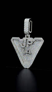 Pendentif Triangle Design Personnalisé Pendentif Moissanite Personnalisé Pendentifs Argent 925 Bijoux Style Hip Hop Pour Hommes Rappeurs - Product Image 4