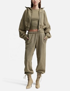 Ensemble de survêtement vert olive à capuche pour femme, manches longues, fermeture éclair sur le devant, coupe ample, pantalon de jogging décontracté pour l'automne - Product Image 1