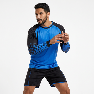 Camiseta de Fútbol de Manga Larga Azul y Negra para Hombre, Sublimada con Estampado de Puntos, Cuello Redondo, Secado Rápido, Ajuste Atlético - Product Image 5