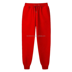 Vêtements pour femmes Vêtements et accessoires Pantalon de jogging à coupe droite et ample Pantalon et pantalon d'entraînement pour femmes - Product Image 1