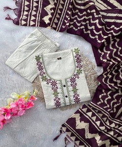 Women 3/4 Sleeve Embroidered Cotton Kurta Set With Dupatta Geometric Pattern O-Neck Full Length Casual Wear 85652 - Product Image 2
