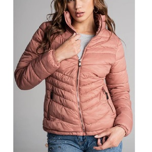 Blouson bombardier matelassé à broderie pour femmes de meilleure qualité, style coréen, coupe ajustée, manteau flatteur grande taille en coton rembourré - Product Image 1