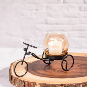Porte-bougie en métal fait main de luxe pour les designers d'intérieur haut de gamme, porte-bougie en forme de vélo avec pot en verre pour la décoration intérieure - Product Image 3