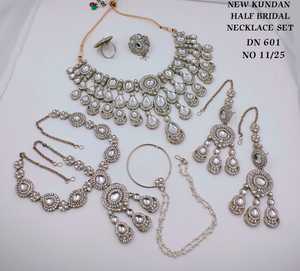 Luxury <b>Ruby</b> Red Kundan Half Bridal <b>Necklace</b> Set with Maang Tikka Earrings Hathphool Nath Ring Wedding Jewelry Collection Set - Product Image 5