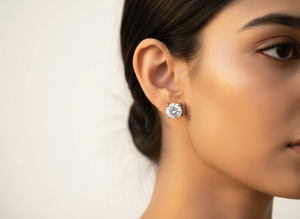 Pendientes de Oro de 14k con Diamante Solitario VVS1 Cultivado en Laboratorio, Diseño Clásico de 4 Puntas, Fabricante de Joyería, Venta al por Mayor, Par de Novia, OEM - Product Image 3
