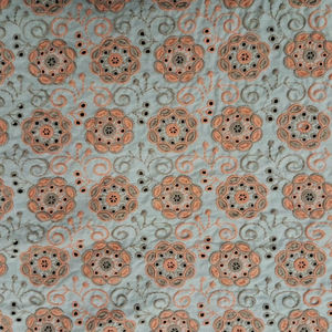 Tela de Algodón Blanco Bordado de Primera Calidad con Patrón Floral Buti en Tonos Melocotón y Marrón, Material Suave y Transpirable para Vestidos - Product Image 1