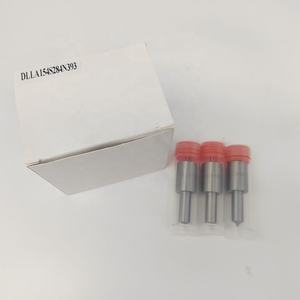 高品質のディーゼルインジェクターノズルDLLA 154S284N393 DLLA10S134 4穴用6BD1/4BC2/EX200-2 105015-3930 DLLA154S284N393 - Product Image 4