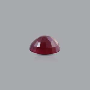 Natural Oval Cut Ruby 3.75 Carat Loose Gemstone for Fine Jewelry - Product Image 3