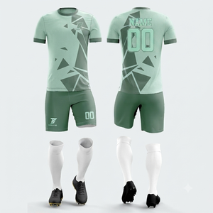 Conjunto de Camiseta de Fútbol Unisex con Estampado Geométrico, Manga Corta, Absorbe la Humedad, Ajuste Atlético, Uniforme para Todas las Temporadas, 100% Poliéster - Product Image 4