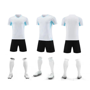 Meilleurs designs d'uniformes de football personnalisés à séchage rapide et respirants, 100% polyester, vêtements d'équipe personnalisés - Product Image 3