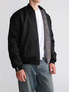 Chaqueta Bomber con Logotipo Personalizado para Hombre, Talla Grande, Algodón Grueso, Estilo Béisbol, Chaqueta Varsity para Hombre - Product Image 4