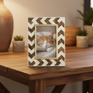 Cadre photo rectangulaire léger en résine, 5 x 7 pouces, vertical, pour table, décoration pour salon, chambre à coucher - Product Image 3