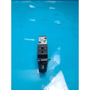 SMC VK3240L-5D0-X17 Usado como está, piezas de equipos semiconductores Legacy - Product Image 5