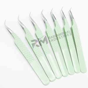 Pince à cils RABIAMIRAAL INDUSTRIES en acier inoxydable, manche vert, pointe de précision, angle de 45 degrés, anti-magnétique, prise fine - Product Image 5