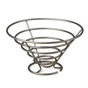 Panier à fruits en métal design pour la cuisine, pour l'organisation de la table, avec un style contemporain et une qualité durable - Product Image 3