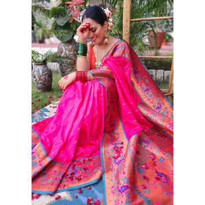 Sari en soie Paithani original Shilpa Raman, tissé avec des fils Zari, en rose Muniya, vêtements indiens et pakistanais, 0,65 g, par Elite Weaves - Product Image 4