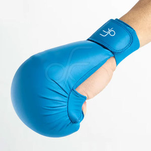 Durable Lightweight Men Women <b>Karate</b> <b>Gloves</b> Ideal For Sparring Training And Martial Arts Practice - Product Image 2