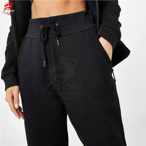 Pantalon femme moderne, respirant, pour usage quotidien et extérieur, finition durable, en vente - Product Image 6