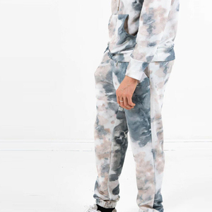 Pantalon de survêtement pour homme fiable, en matière premium, offrant un confort décontracté pour les voyages, les aventures en plein air et le confort quotidien. - Product Image 3