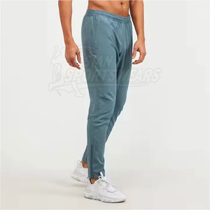 Ensemble coupe-vent décontracté uni avec fermeture éclair pour homme – Veste et pantalon de sport respirants, légers et confortables (2 pièces) - Product Image 5