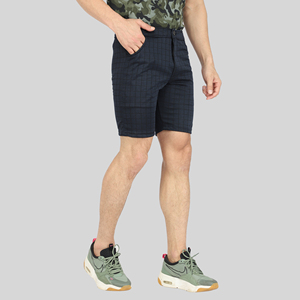 Black Solid Quick Dry Men's Gym Shorts <b>Mid</b> Waist Elastic Waist Athletic Training Shorts with Side Pocket Polyester/Cotton - Product Image 3