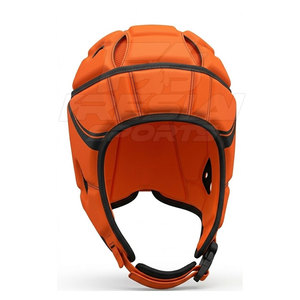 Protège-tête de football américain durable avec construction légère, panneaux respirants et ajustement sûr et réglable - Product Image 2