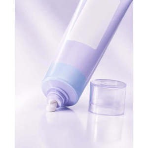 Base de Teint Hydratante et Imperméable Dewy UV avec Correcteur de Pores - Product Image 5