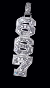 Meilleure Vente Pendentif Hip Hop Personnalisé Lettre Verticale Plaqué Or 14k Moissanite 5.50CT Sertie à Griffes en Argent 925 pour Homme - Product Image 3