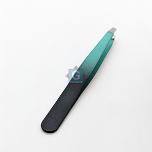 Pinzas de Acero Inoxidable con Punta Inclinada para Depilación Facial con Acabado Azul Verdoso y Negro - Product Image 2