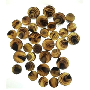 กระดุมเขาควายธรรมชาติสีธรรมชาติสำหรับอุปกรณ์ตกแต่งเสื้อผ้า - Product Image 1