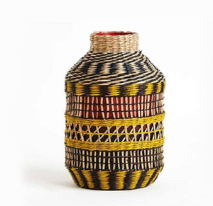 Grand vase en rotin côtelé sur pied avec poignées latérales, idéal pour la pampa, disponible à prix de gros. - Product Image 2