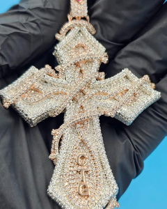 Colgante de cruz de moissanita totalmente engastado, estilo HipHop, de fe cristiana, joyería de moda para raperos, colgante religioso para regalo - Product Image 1