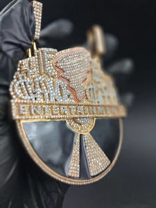 Colgante Hip Hop Canelo Entertainment con Moissanita, Plata 925, Aleación de Zinc, Cristal y Diamantes de Imitación, Joyería Unisex - Product Image 4