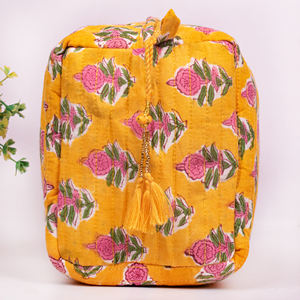 Sacs à maquillage en coton faits à la main pour le rangement, trousse de toilette haut de gamme, organiseur de cosmétiques personnalisé, pochette durable, imperméable et réutilisable - Product Image 4