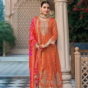 La última impresión digital Dola bordada de Hevey Simar Dupatta Salwar Kameez ropa India pakistaní para fiestas confeccionada - Product Image 1