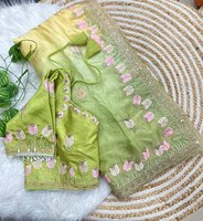 Sari en satin brodé Fendy avec travail de sequins de 3 mm, bordure brodée, blouse prête à porter, sari de créateur indien